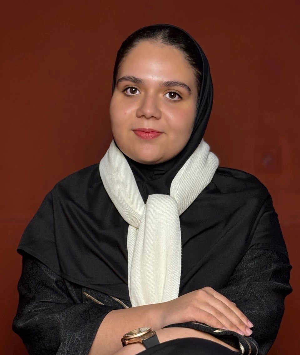 نازنین رقیه محیاپور